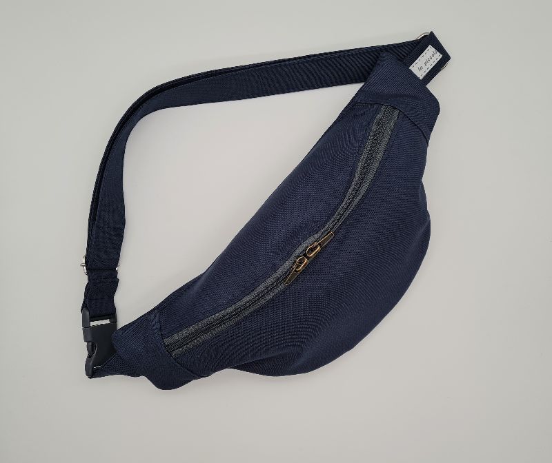 -  Bauchtasche Hüfttasche in blau, tragbar auch als Crossbag, Umhängetasche, handmade by la piccola Antonella 