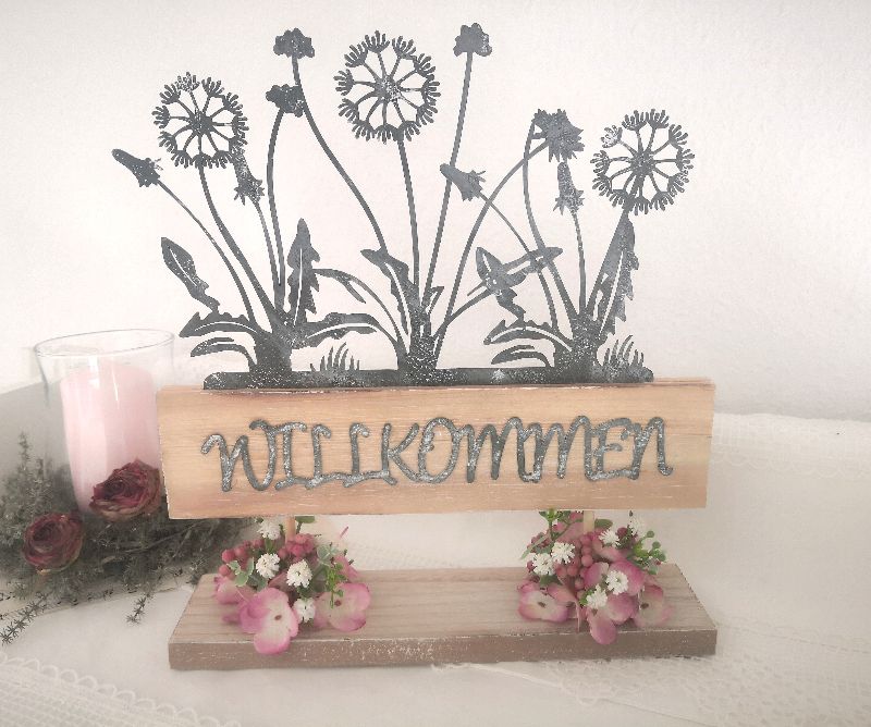  - Deko Schild Willkommen Holz und Metall mit Seidenblumen