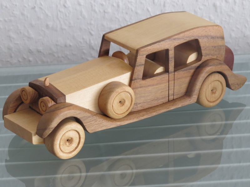 Holz Auto Limousine alt antik Dekoration Spielzeug Oldtimer Wooden car old  toy