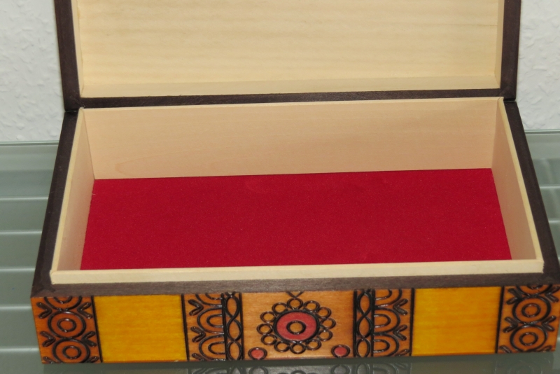 Hochwertige Holzbox Kiste Kästchen Schatulle Geschenkverpackung ca 20x12x7,5 cm 
