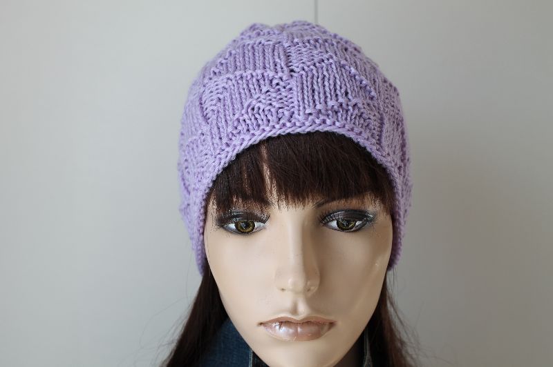  - Aus weicher 100% Merinowolle gestrickte Mütze in Lavendel Wollmütze Damenmütze flieder Beanie neu Strickbeanie Strickmütze 