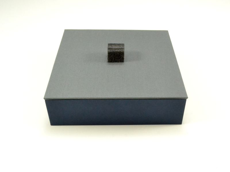  - Schachtel Box schlicht blau-grau