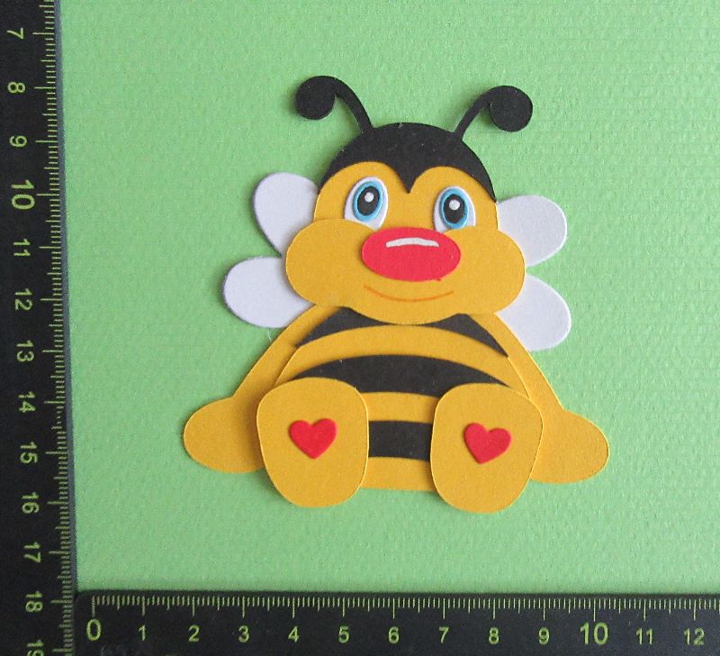  -   Stanzteil  Kartendeko  Kartenschmuck Scrapbooking Kindergeburtstag süße kleine Biene