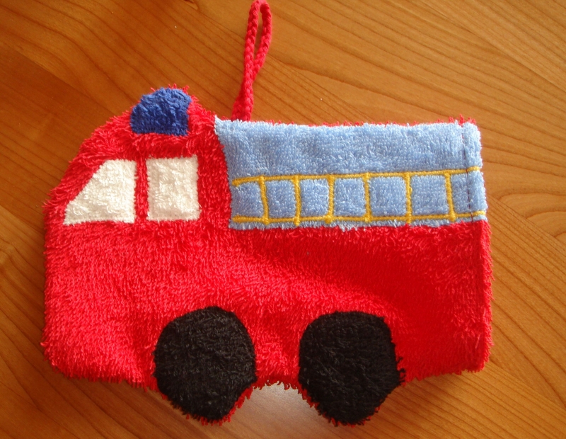 Waschlappen rotes Feuerwehrauto (Waschhandschuh)
