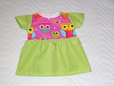  - Puppenkleidung rosa/hellgrünes Kleid mit Eulen Motiv für Weichkörper Puppen ca. 46-48cm  