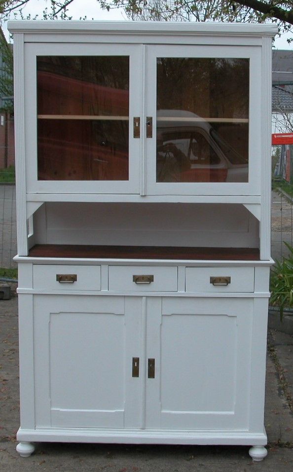 Küchenschrank um 1920 - komplett restauriert - jetzt im Shabby Chic