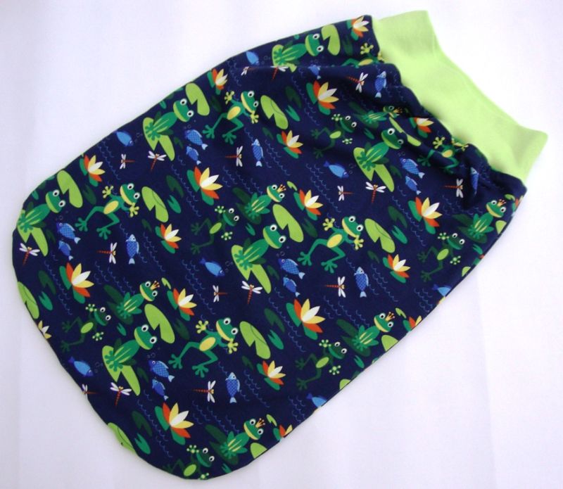  - Strampelsack Pucksack Schlafsack grüner Frosch Jerseyschlafsack für Babys 0-6 Monate für Mädels Jungs  