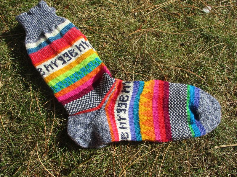 Bunte Socken hygge Gr.43-44 - gestrickte Herrensocken in leuchtend bunten  Farben