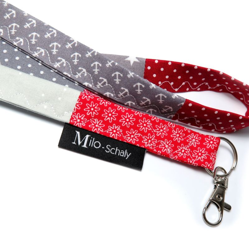 Milo-Schaly Schlüsselband lang mit Karabiner Einzelstück Patchwork  Schlüsselanhänger rot grau Anker Punkte Blumen Sterne