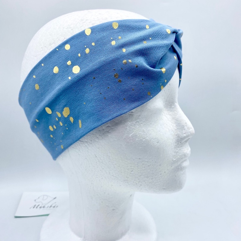 Stirnband, KU 54 - 57 cm, Haarband , Bandeau , Boho-Stirnband, hellblau mit  goldenen Tupfen, von Mausbär