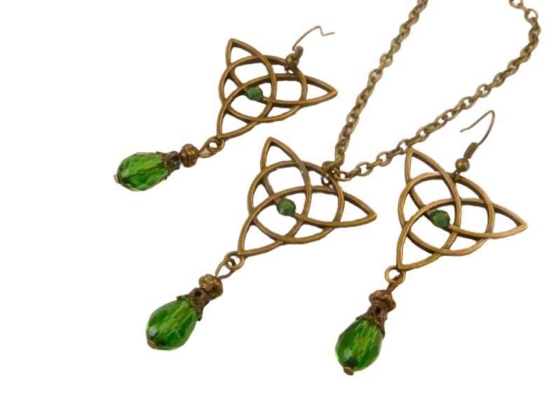 Schmuckset mit Halskette und Ohrringen Irland Stil bronzefarben keltische Knoten Geschenkidee Frau