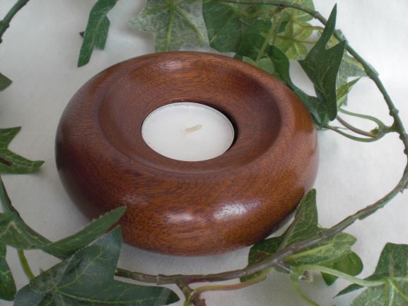 Teelichthalter 2 Stück Holz gedrechselt natur mit Maserung 8 cm Durchmesser