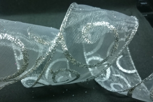 Geschenkband,2m,ganz tolles weisses Band, transparent,m.Silberglitterdruck,50mm,m.Draht