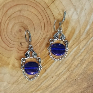 Zierliche Chandeliers-Ohrhänger Glas d.-blau