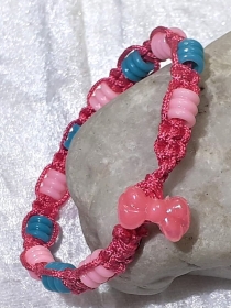 Handgefertigtes  Makramee-Armband für Kinder in Rosa und blau