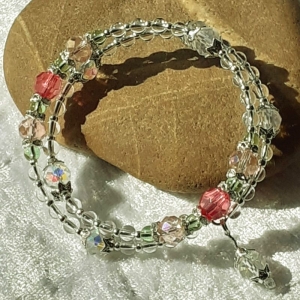 Perlen-Armreifen Armband in Pastell-Farben in Geschenkverpackung, Perlen, handgearbeitet * Mode-Schmuck - Handarbeit kaufen