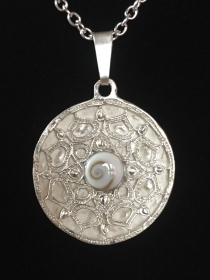 Silberanhänger handgefertigt - Mandala mit Auge des Shiva - Unikat