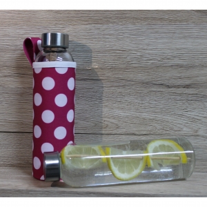 Umweltschonende Glastrinkflasche mit Softshellbezug in Pink