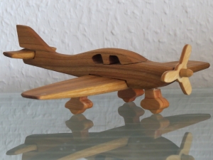 Flugzeug Flieger Kleinflugzeug Sportflugzeug Holz Handarbeit Modell