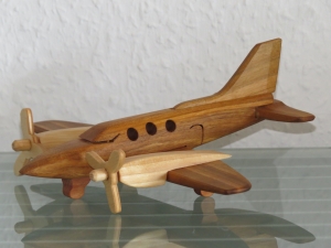 Flugzeug Flieger Privatjet Kleinflugzeug Jet Holz Handarbeit Modell  - Handarbeit kaufen