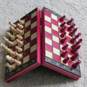 Schach Magnetschachspiel Magnet Schachspiel Chess Magnetic magnetisch Holz rot - Handarbeit kaufen