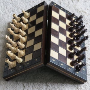 Schach Magnetschachspiel Magnet Schachspiel Chess Magnetic magnetisch Holz braun - Handarbeit kaufen