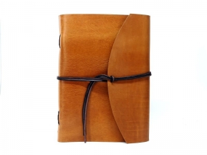 Tagebuch Gästebuch - Lederbuch Box OX Raw Caramel - Din A4 - Vickys World - Kostenloser Versand - Handarbeit kaufen