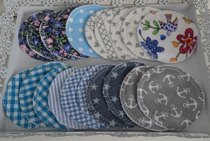 Kosmetikpads , Abschminkpads aus Baumwolle , bunt gemischtes Set mit 20 Stück in 8 cm , waschbar - wiederverwendbar , handmade by la piccola Antonella - Handarbeit kaufen