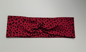 Stirnband , Knotenstirnband, Turbanstirnband, Bandeau, Haarband mit Leo Print in rot, handmade by la piccola Antonella - Handarbeit kaufen