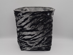  Utensilo Stoffkörbchen Gr. M mit Tiger Print in schwarz grau, handmade by la piccola Antonella     - Handarbeit kaufen