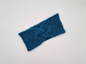 Gestricktes Stirnband mit Twist in Petrol Blau aus 100%  Wolle (Merino),  handgestrickt von la piccola Antonella    - Handarbeit kaufen