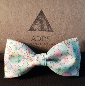 Handgemachte Fliege aus Berlin,  handmade bow tie from Berlin- Adds for Gents