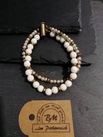 Perlen-Armband Armband handmade Unikat zweireihig Lavaperlen creme bronze taupe 19 cm  