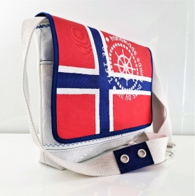 Messenger Bag - Tasche aus echtem Segel - mit nautischen Stickmotiven - weiß/blau/rot - UNIKAT