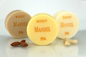  ♥ Mandelöl-Seife BODY ohne Duft ♥ 1 Stück: 95g ♥ Vegane Naturseife, Duschseife, Handseife, Körperseife mit Bio-Ölen von SEIFEN-EHLERT ♥
