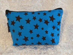 Kleine Kosmetiktasche Krimskramstasche aus Baumwollstoff blau mit schwarzen Sternen - Handarbeit kaufen