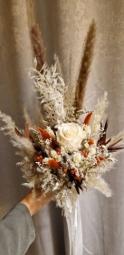 Kleiner Brautstrauß Standesamt Hochzeit ewige Rose Creme Kupfer Terrakotta  Pampasgras Trockenblumenstrauß BohoTrockenblumen - Handarbeit kaufen