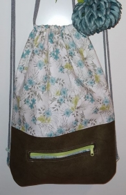 Beuteltasche/Turnbeutel maxi Flower mit Kordelzug und Reisverschlusstasche muss man haben