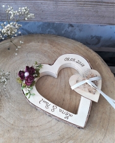 Hochzeit Ringkissen Herz ♥ mit Holzherz Ringhalter Mille Fleurs für Eheringe Namen - Handarbeit kaufen