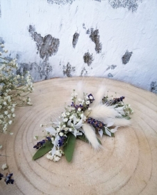 Vintagelook Blumen Haarkamm Kopfschmuck Mille Fleurs Schleierkraut Lavendel