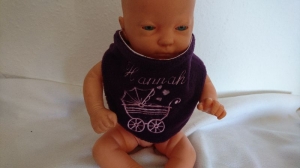 Baby Halstuch bestickt für eine Hannah zur Geburt - Handarbeit kaufen