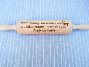 Nudelholz graviert Teigroller aus Holz mit Gravur personalisierbar - Handarbeit kaufen