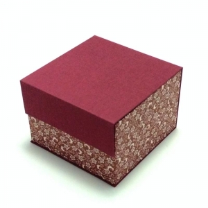 Schachtel klein und fein mit Magnet-Klappdeckel bordeaux - Handarbeit kaufen