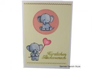 Grußkarte mit süße Elefanten, Geburtstagskarte, Elefantenkarte, Herzlichen Glückwunsch, die Karte hat ca. DIN B6 11,5 x 17 cm) Format