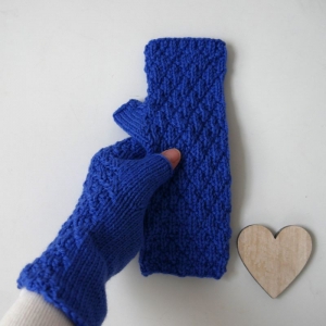 Fingerlose Handschuhe SARA kobalt blau Stulpen aus Wolle handgestrickt von zimtblüte    - Handarbeit kaufen