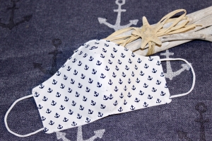maritime Behelfsmaske mit blauen Mini-Anker aus weißer Baumwolle  