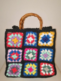 Granny-Square-Tasche mit Baumwollgarn gehäkelt, trendige Tasche, Granny-Square-Bag - Handarbeit kaufen