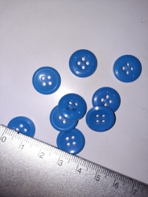  50 blaue Knöpfe, 4-Loch, Durchm. 1,4 cm - Handarbeit kaufen