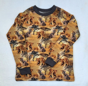 Aufregendes Langarmshirt für Kinder, mit vielen Löwen! Jungenkleidung, Mädchenkleidung - Handarbeit kaufen