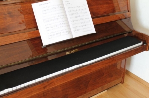 Klavierläufer Tastenläufer Tastaturabdeckung für Klavier Tastendecke 100% reine Schurwolle Schwarz ohne Bestickung 
